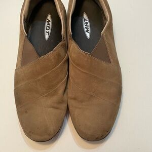 MBT Men's Brown Slip-On Loafers Rocker Suede Shoes SB-Y